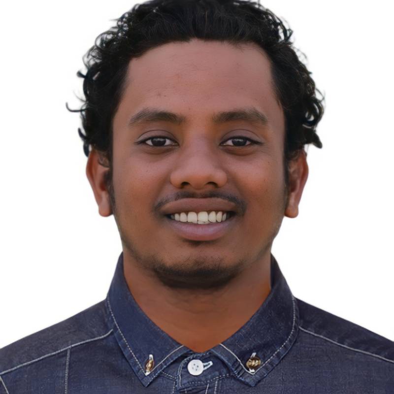 Gazi, 25, Fetesti
