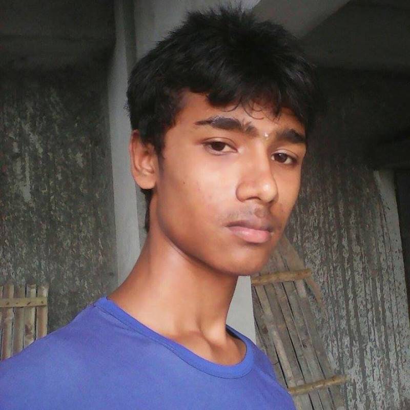 Naim, 26, Sud