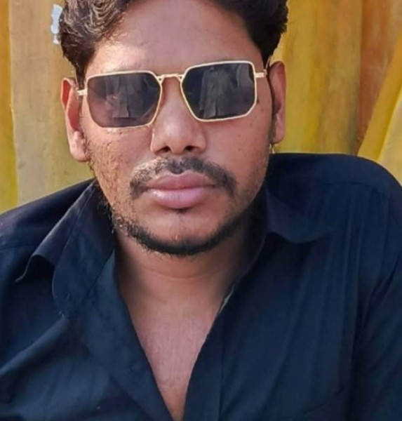 Rofikul Hossain, 33, Bajina Bata