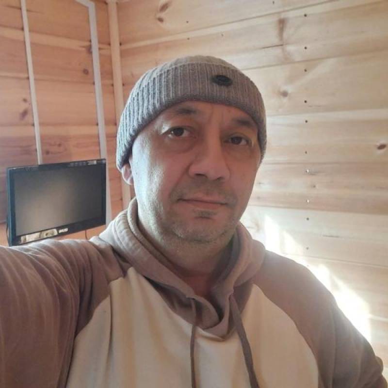 Zufar, 52, Sidi Assa