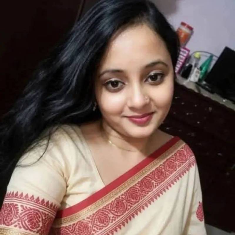 Chandni, 22, Al Minya