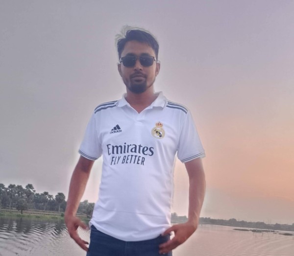 Ruhul, 39, Plateau