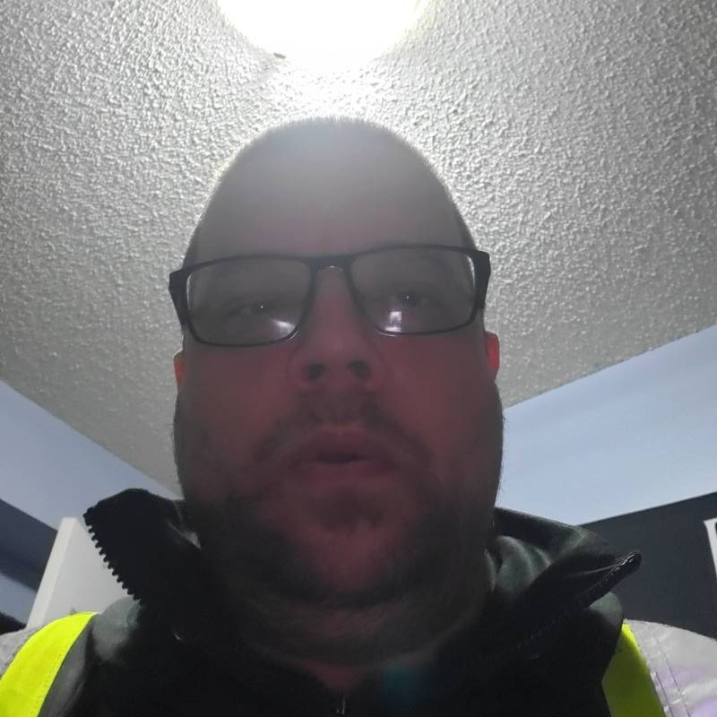 Dan, 46, Haldibari
