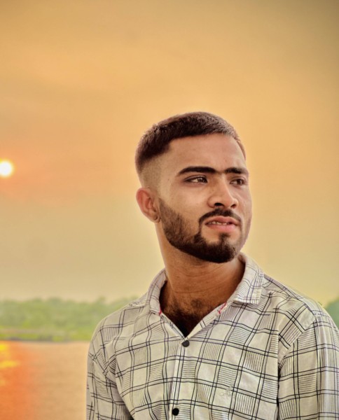 Rahul, 26, Uman