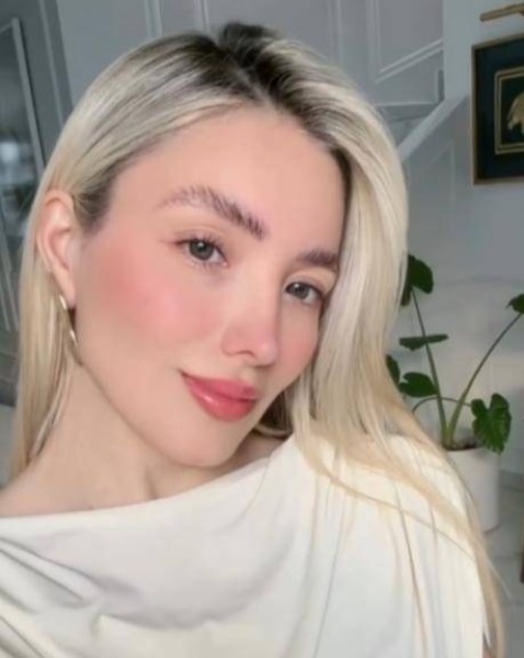 Mia Sofia, 39, Cuihua