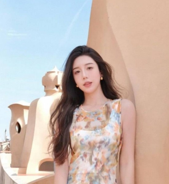 nana, 31, Dhaka Bangladesh English