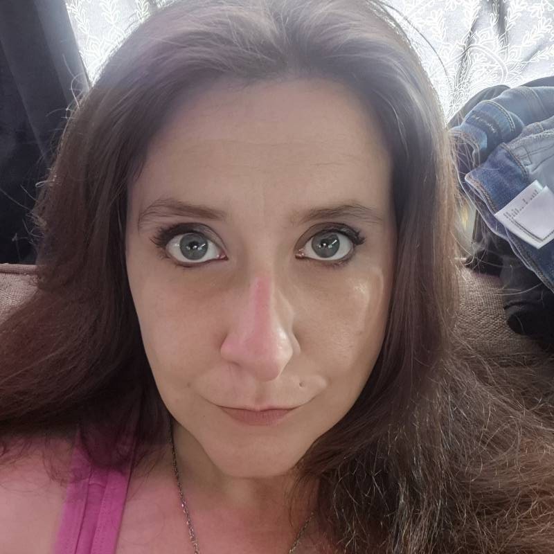 Valerie, 42, Gouripur