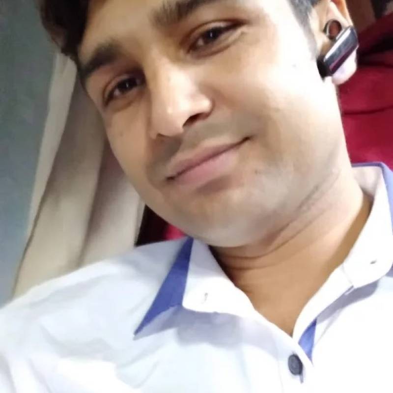 Salim sr, 31, Iflissen