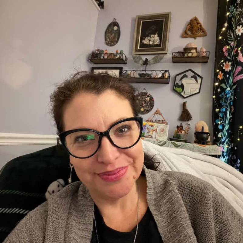 Julie, 51, Isulan