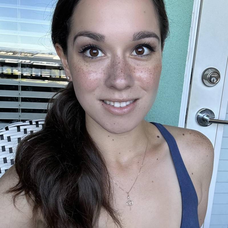 avira, 48, Teaxs