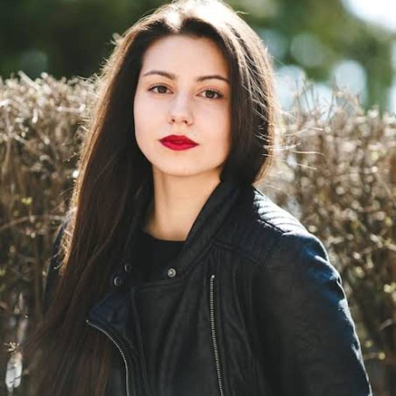 jasmine, 26, Antanandava