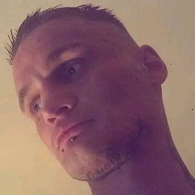 Niko, 45, Berezne