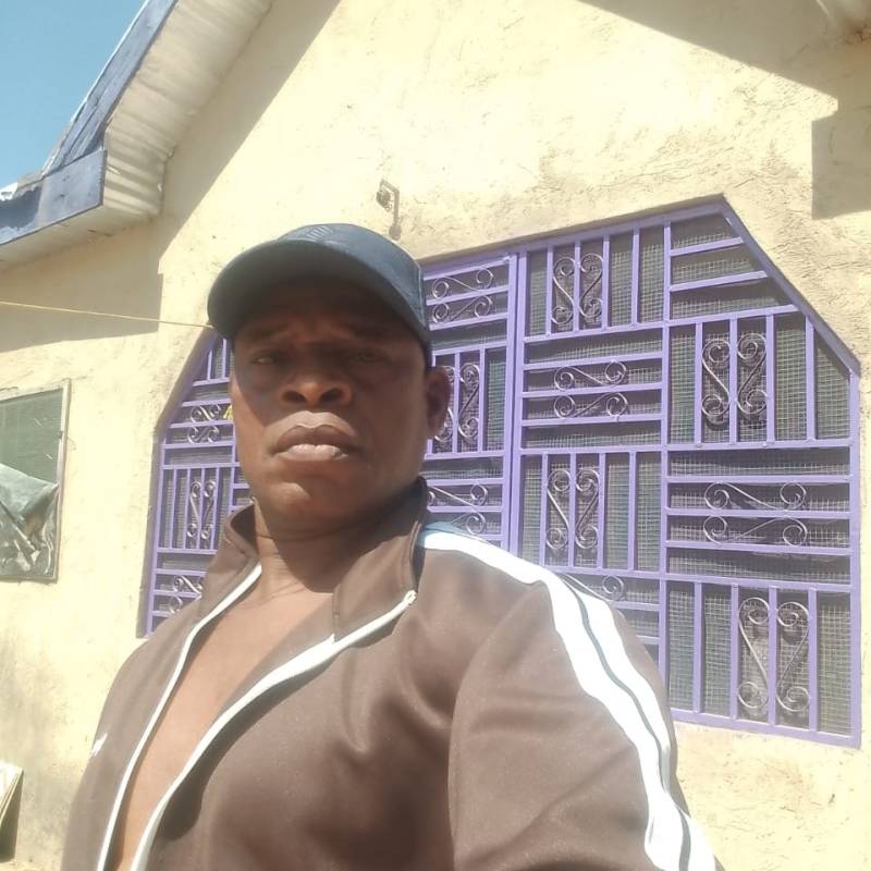 Razak, 41, Maribondo