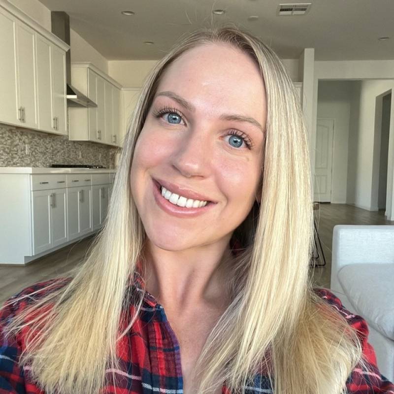Serina, 46, Majdi