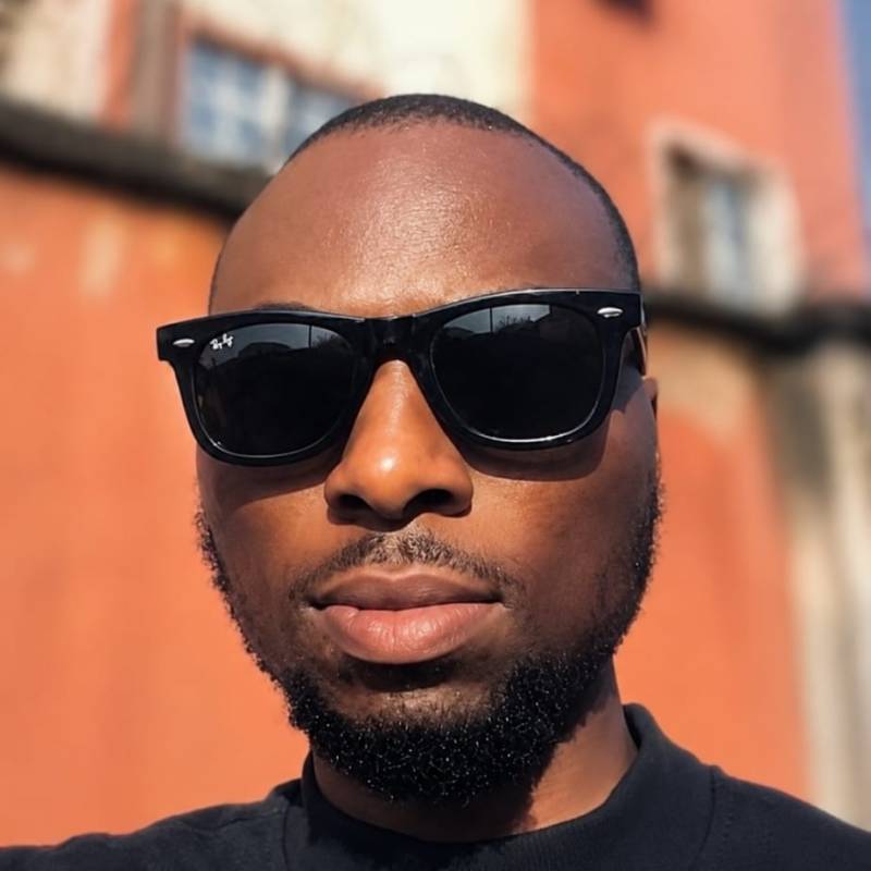 Prince, 41, Verzej