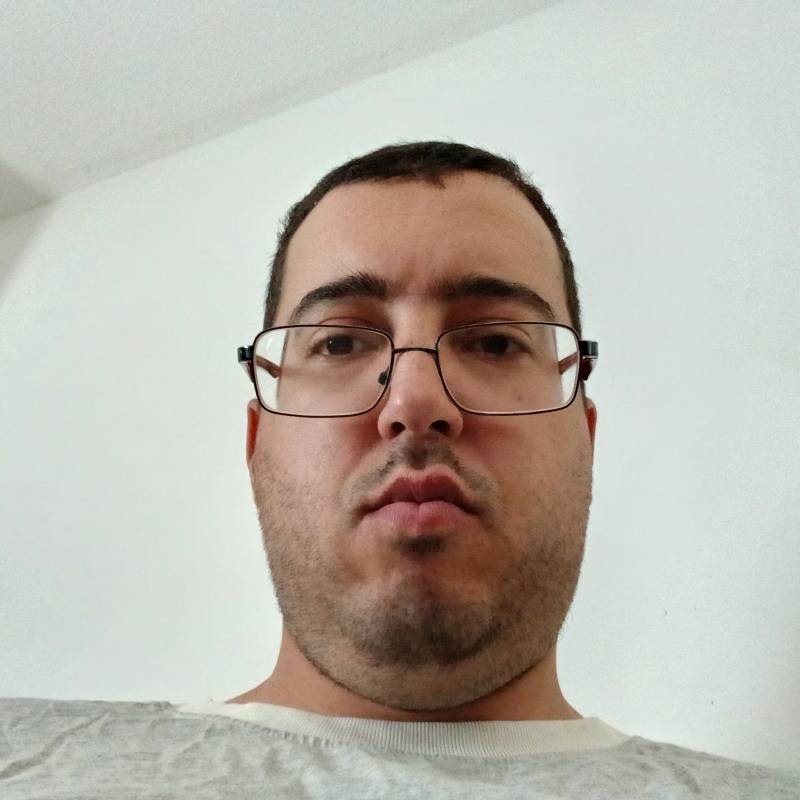 Redouan, 39, Caboolture