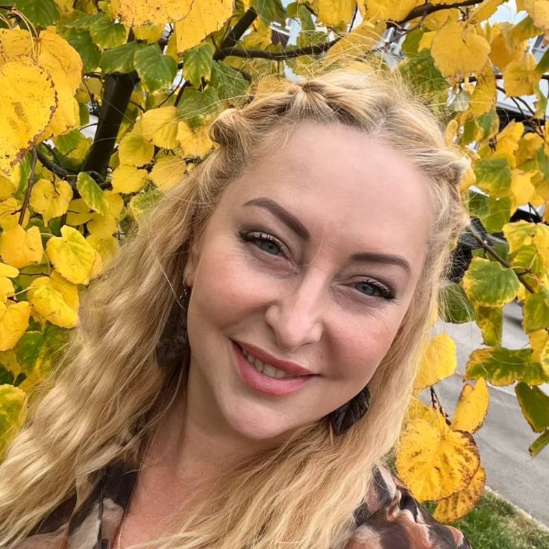 Verna, 43, Siyezen
