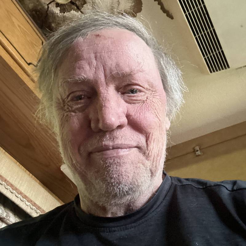 Houston, 75, Balagtas