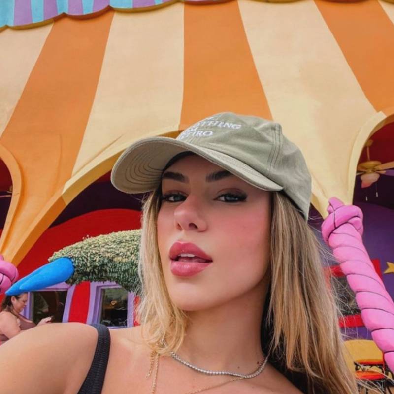 Angelica, 18, Numancia