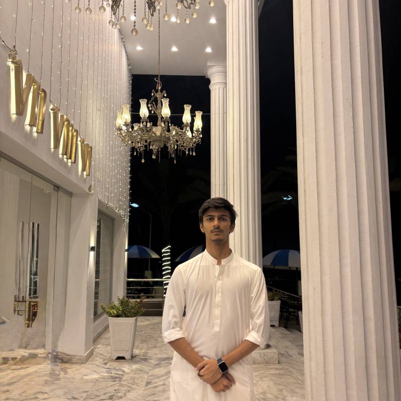 Ali, 20, Gastonia