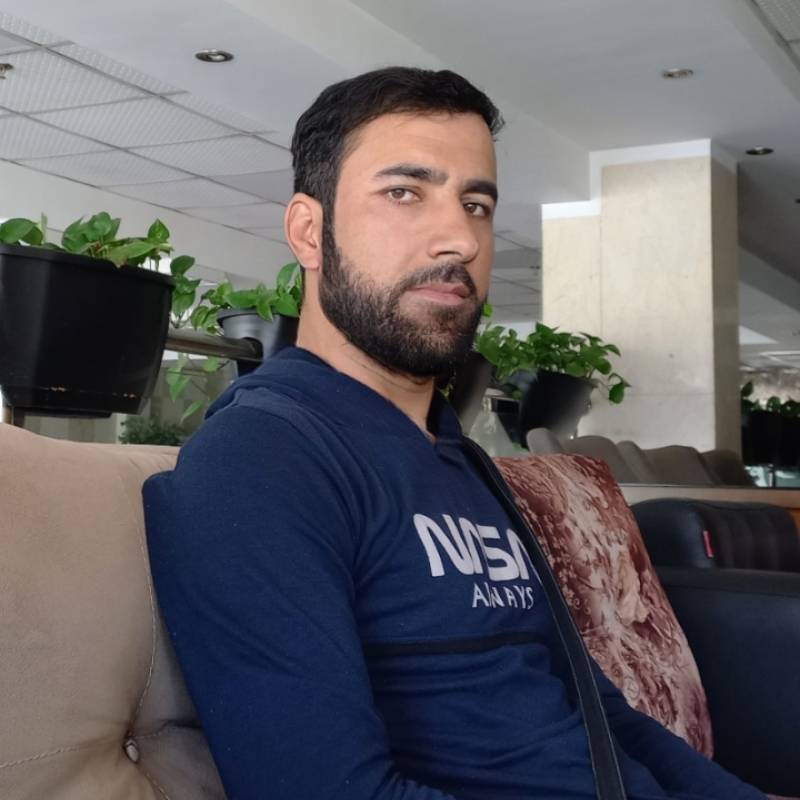 Waheedullah, 33, Smolensk