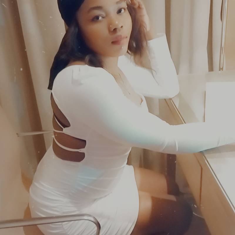 Sophie, 29, Cambodia