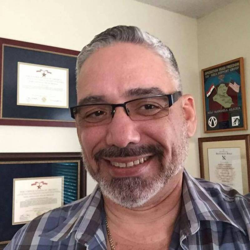 lucky, 57, Kumasi