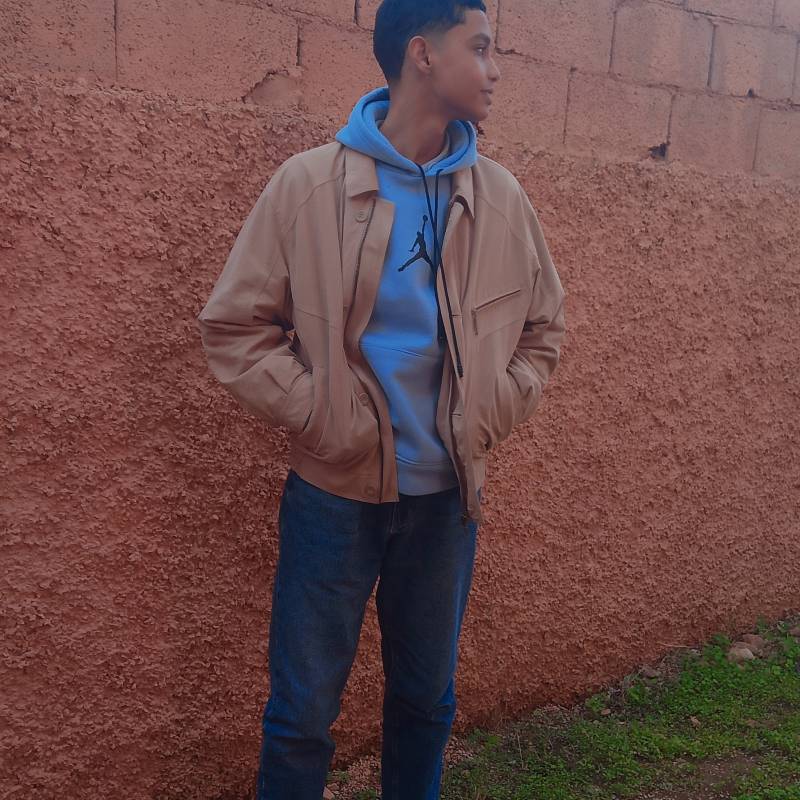 khalid, 18, Jhang