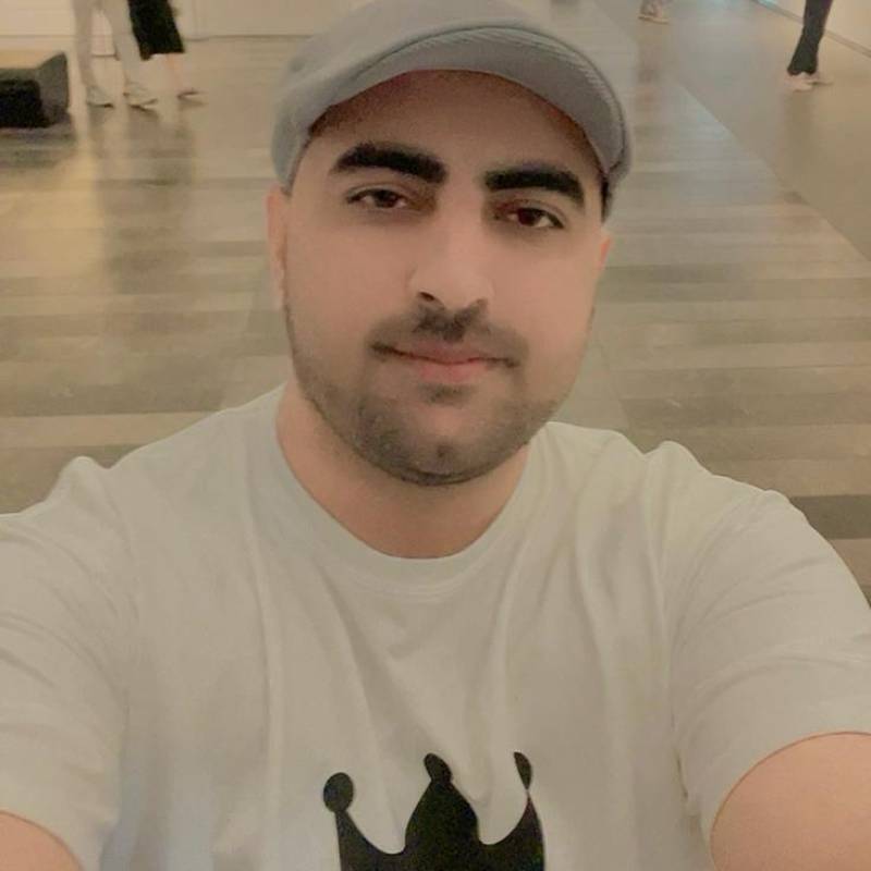 Usman, 28, Marseille