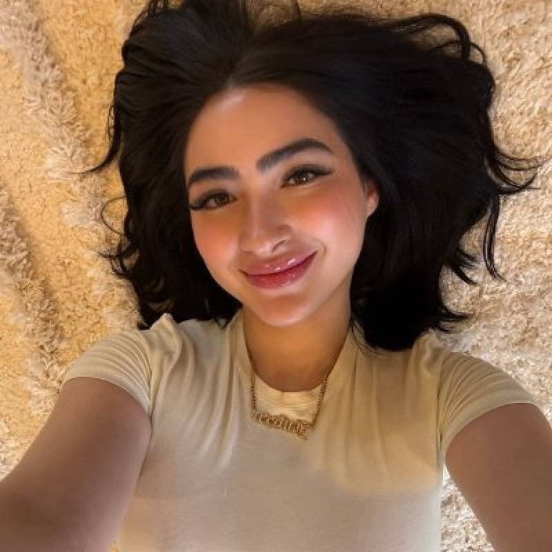 Amber Jones, 29, MdasifmollaGmailcom