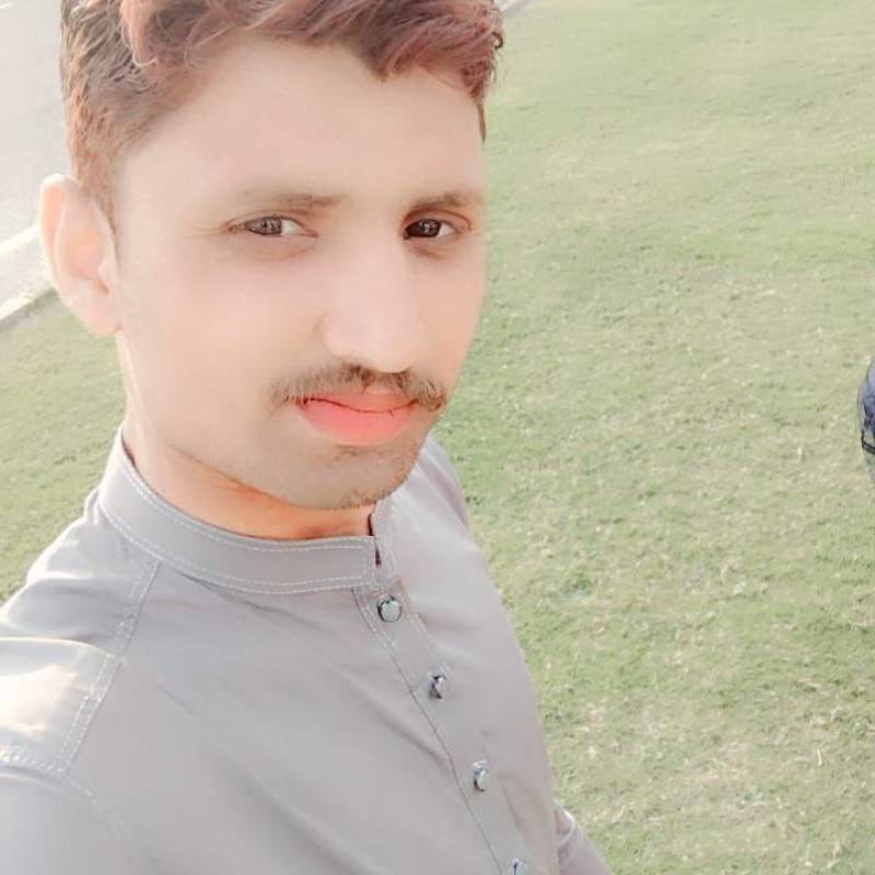 Danish, 29, Lota