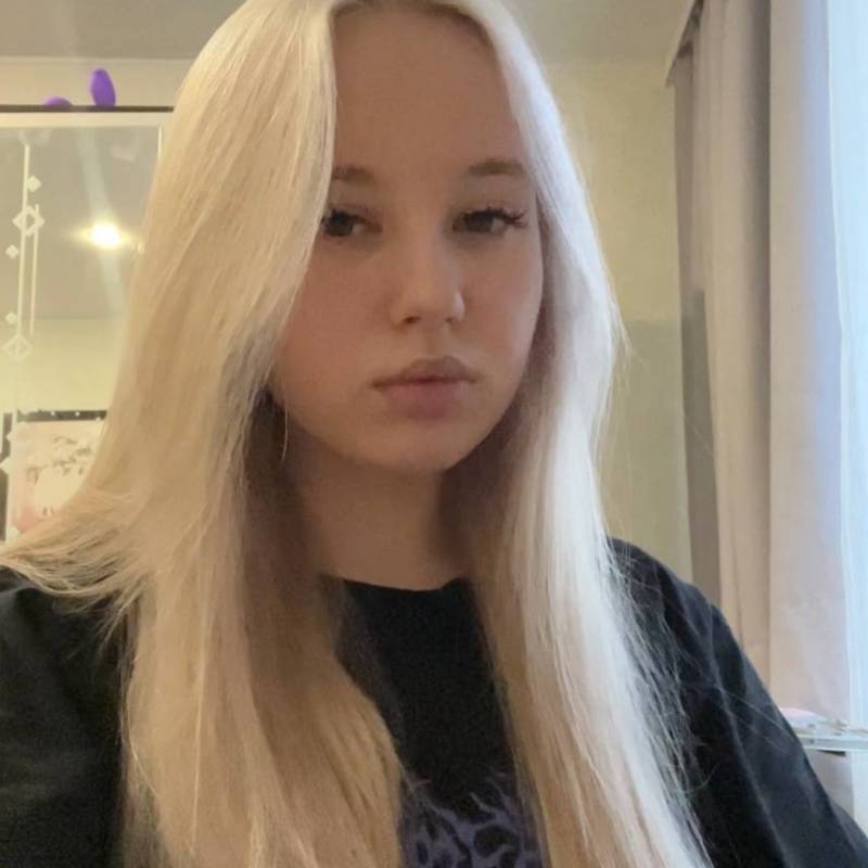 alina, 27, North Strabane