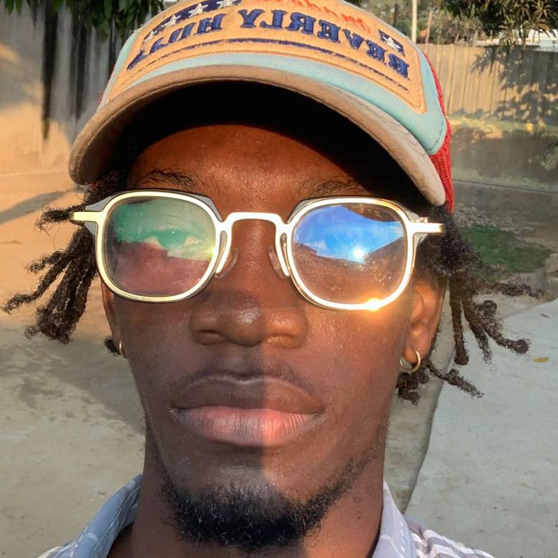 Alberto, 22, Bineqedi