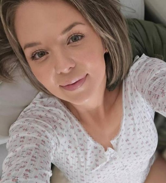 Mary, 29, B Pakhsh