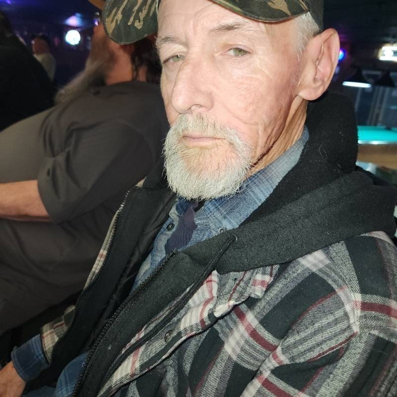Manny, 70, Nilambr