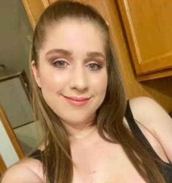 Laura Smith, 30, Jamalpur Dhaka