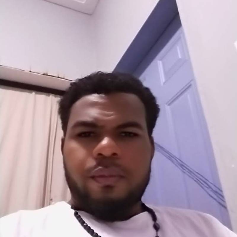 chidi, 40, Taxes