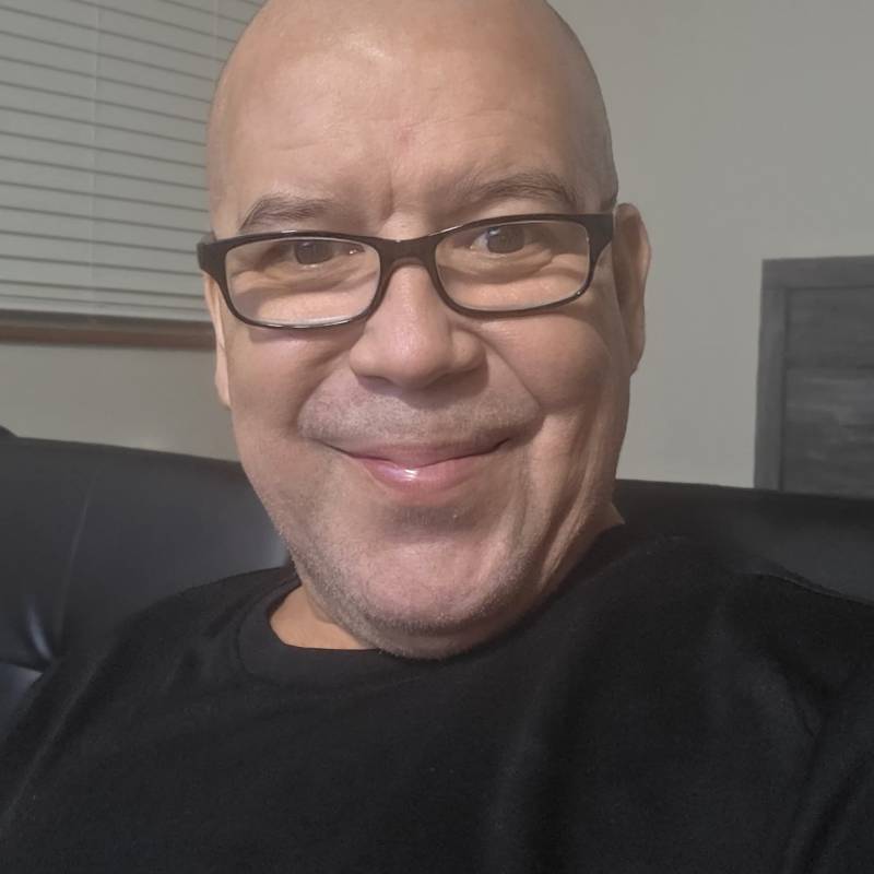 Miguel, 51, Cali