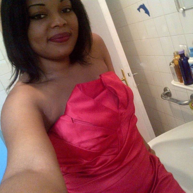 logoyisa, 32, Vico del gargano