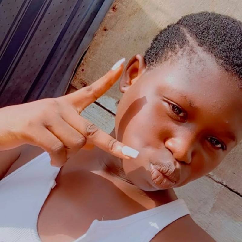 Beatrice, 26, Amantea