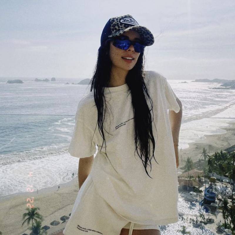 Emily, 32, Neyriz