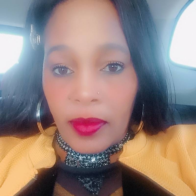 Thabang, 51, Waynesville