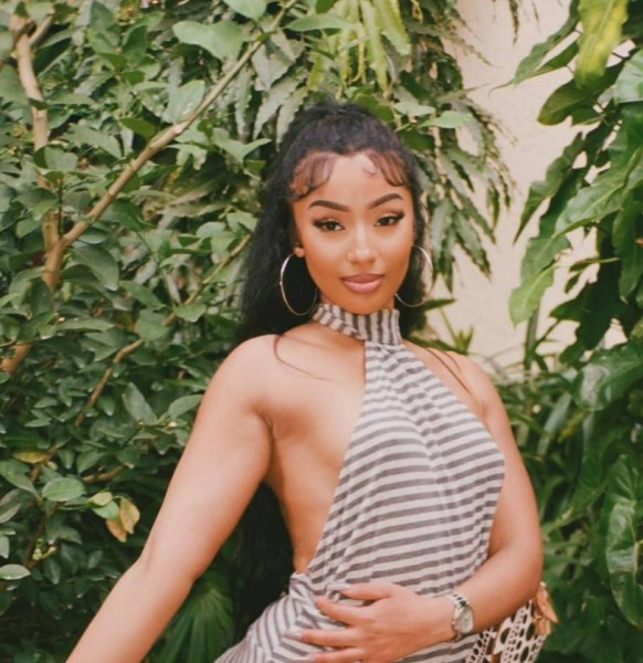 Kele, 28, Pitalito