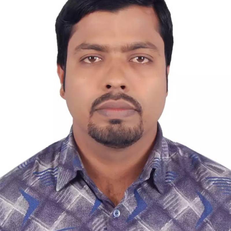 Muhammad, 37, Caravelas