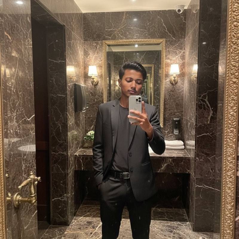 Md ayman Ahmed, 20, Dakhs