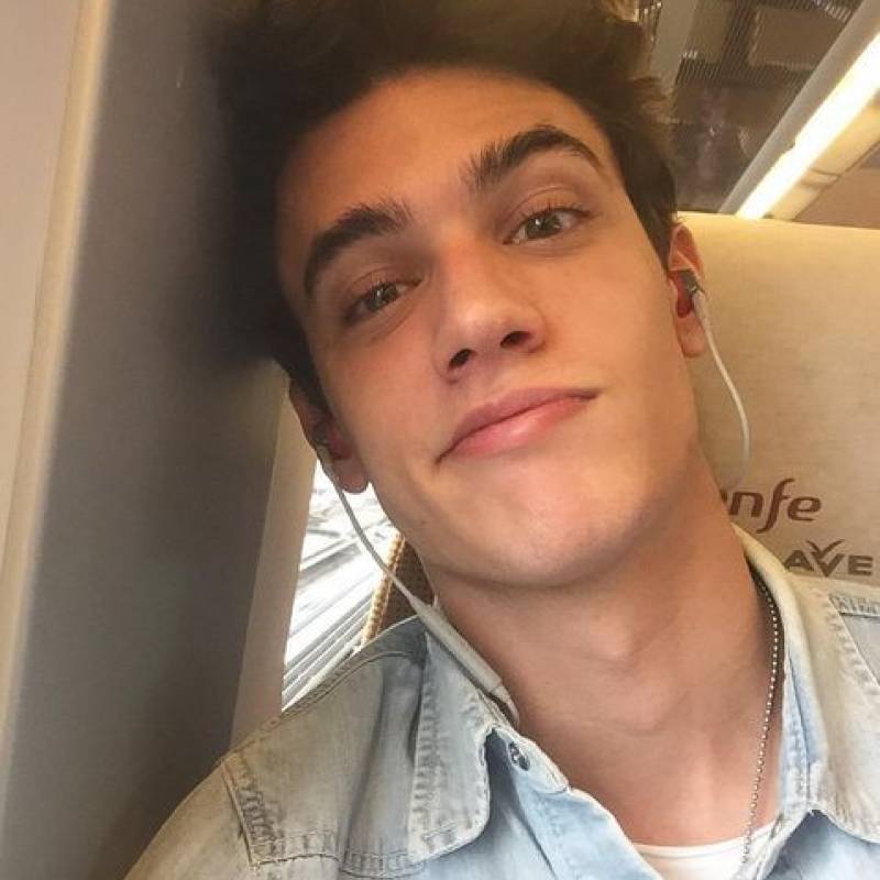 Rami, 23, Longchamps