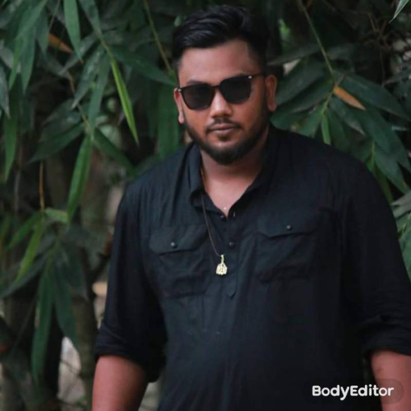 Nasir, 33, Friendswood