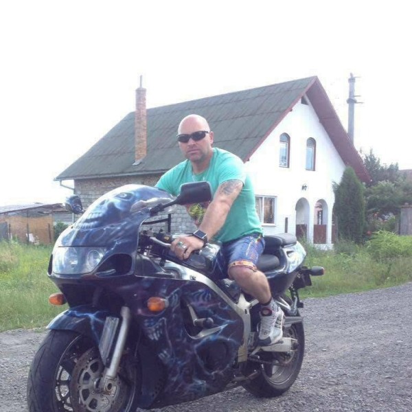 Antonio, 51, Hungary