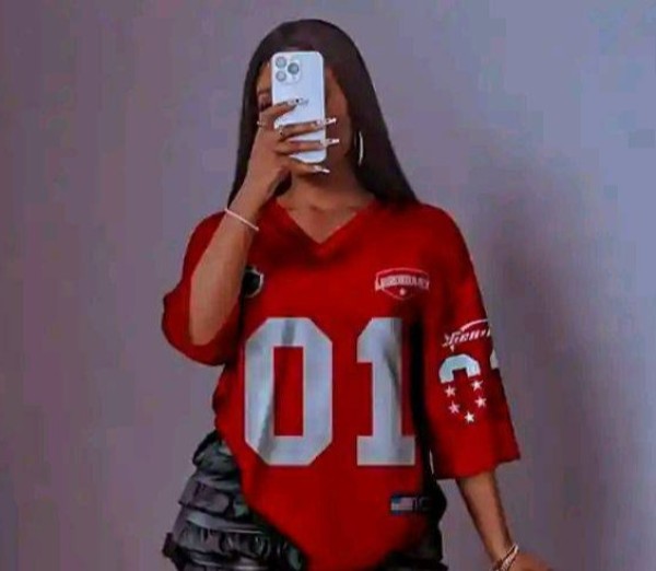 carol, 28, Laichingen