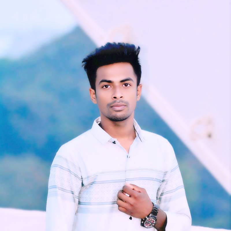 SM: SUMON, 23, Uganda